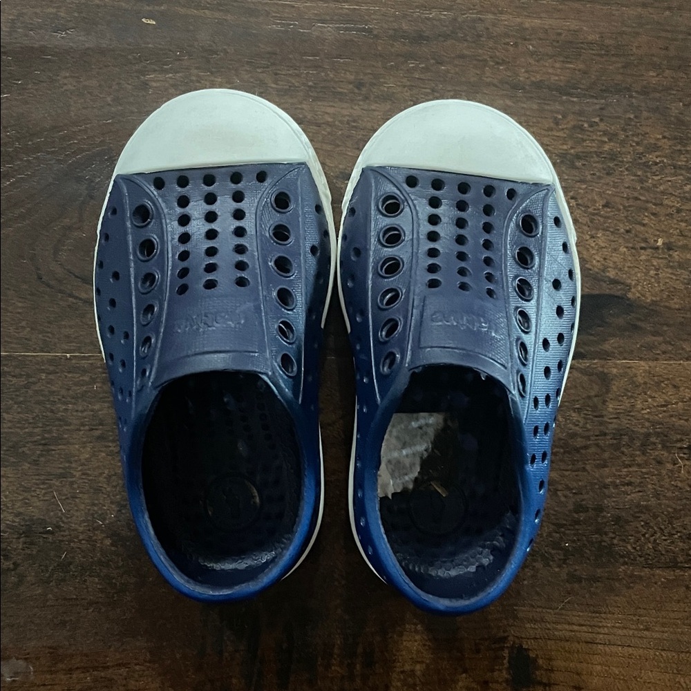 Native toddler shoes